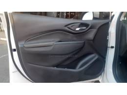 CHEVROLET - ONIX - 2017/2018 - Branca - R$ 68.000,00