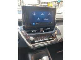 TOYOTA - COROLLA - 2023/2024 - Branca - R$ 147.900,00