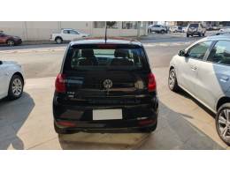 VOLKSWAGEN - FOX - 2013/2014 - Preta - R$ 37.900,00