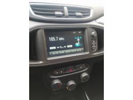CHEVROLET - ONIX - 2017/2017 - Branca - R$ 59.990,00