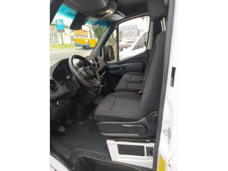 MERCEDES-BENZ - SPRINTER - 2020/2021 - Branca - R$ 174.800,00