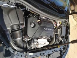 CHEVROLET - CRUZE - 2016/2017 - Preta - R$ 76.800,00
