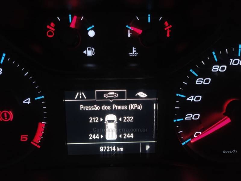 CHEVROLET - S10 - 2017/2018 - Branca - R$ 138.900,00