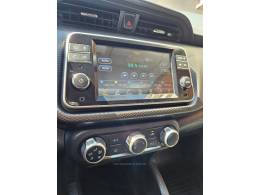 NISSAN - KICKS - 2021/2021 - Branca - R$ 91.900,00