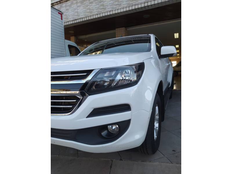 CHEVROLET - S10 - 2017/2018 - Branca - R$ 138.900,00