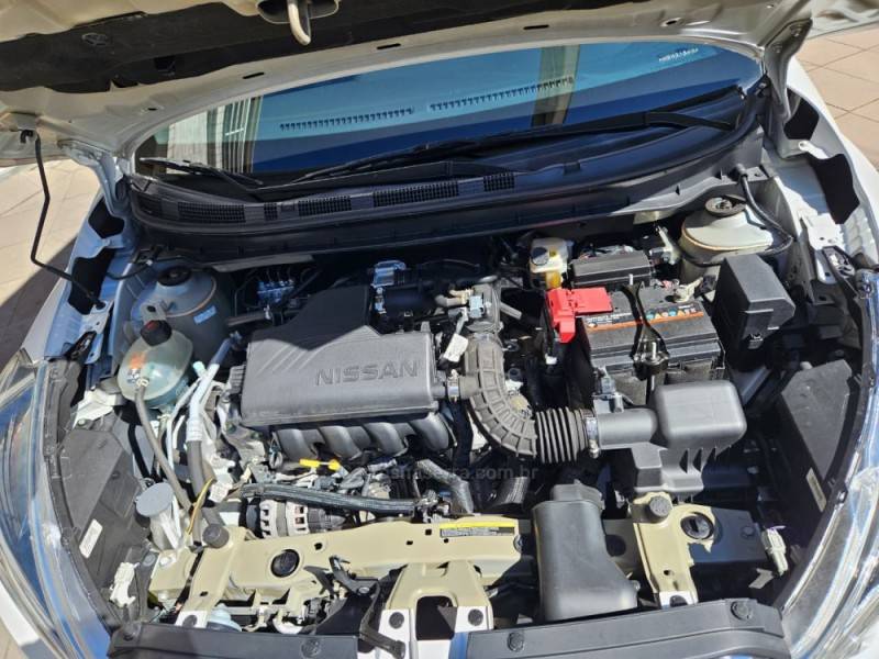 NISSAN - KICKS - 2021/2021 - Branca - R$ 91.900,00