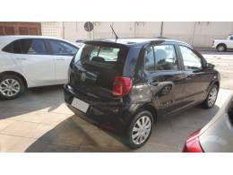 VOLKSWAGEN - FOX - 2013/2014 - Preta - R$ 37.900,00