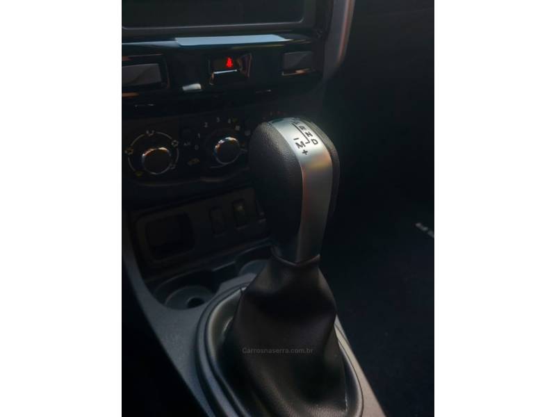 RENAULT - DUSTER - 2019/2020 - Prata - R$ 73.900,00