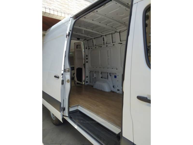 MERCEDES-BENZ - SPRINTER - 2020/2021 - Branca - R$ 199.900,00