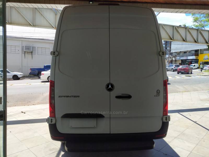 MERCEDES-BENZ - SPRINTER - 2020/2021 - Branca - R$ 199.900,00