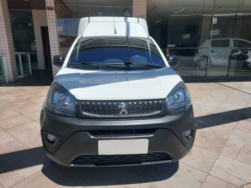 PEUGEOT - PARTNER - 2023/2024 - Branca - R$ 84.500,00