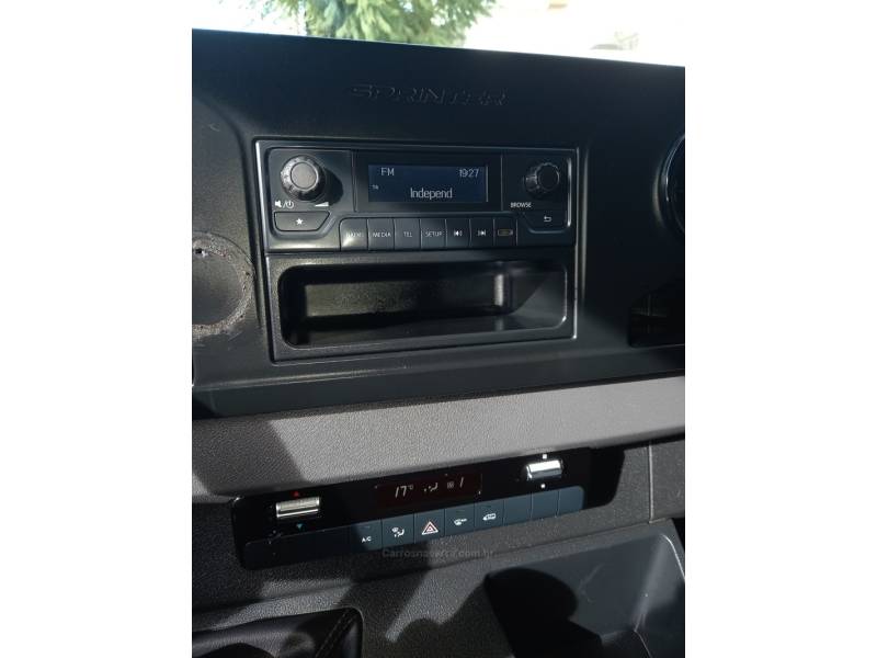 MERCEDES-BENZ - SPRINTER - 2021/2022 - Branca - R$ 192.800,00