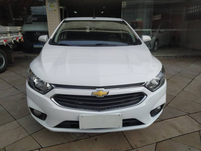 CHEVROLET - ONIX - 2017/2017 - Branca - R$ 59.990,00