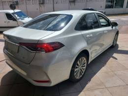 TOYOTA - COROLLA - 2023/2024 - Branca - R$ 147.900,00