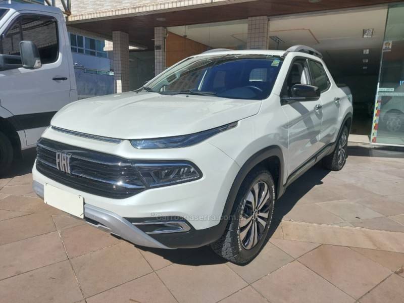 FIAT - TORO - 2023/2023 - Branca - R$ 134.900,00