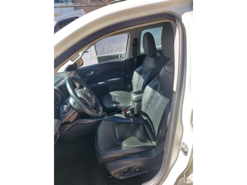 FIAT - TORO - 2023/2023 - Branca - R$ 134.900,00