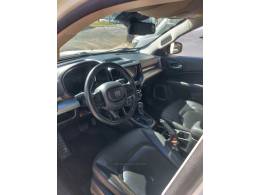 FIAT - TORO - 2023/2023 - Branca - R$ 134.900,00