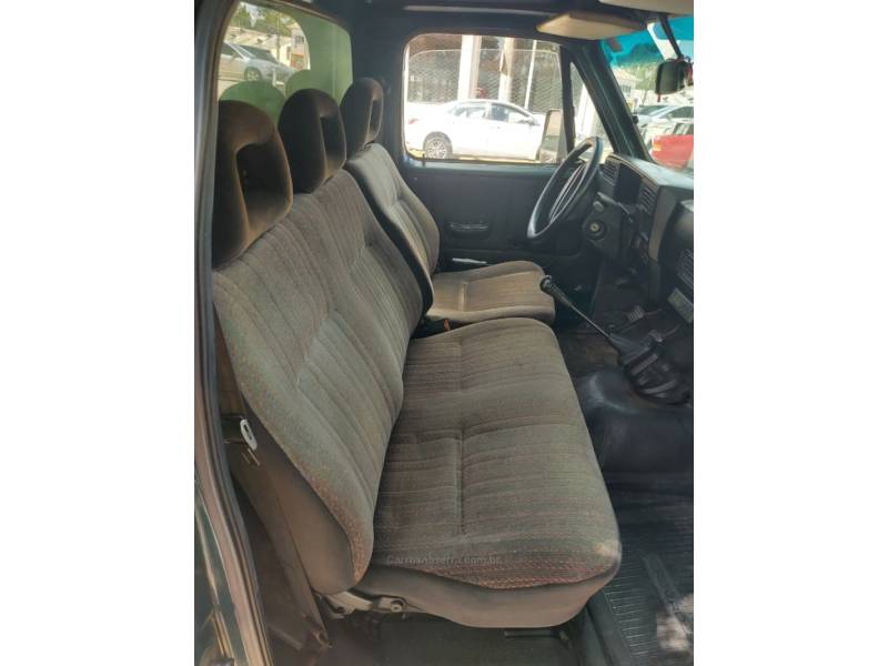 CHEVROLET - D20 - 1993/1993 - Verde - R$ 68.900,00